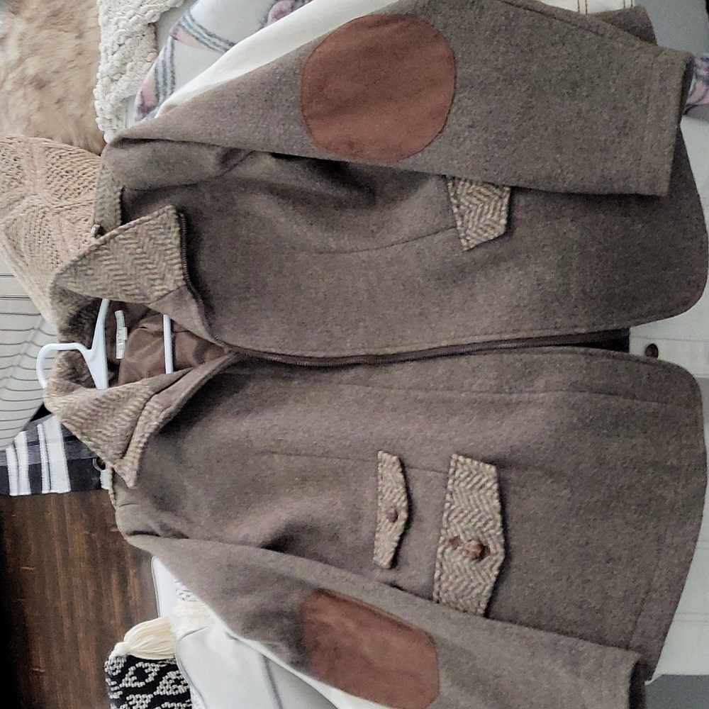 Orvis Brown Wool Jacket with Tan Accents